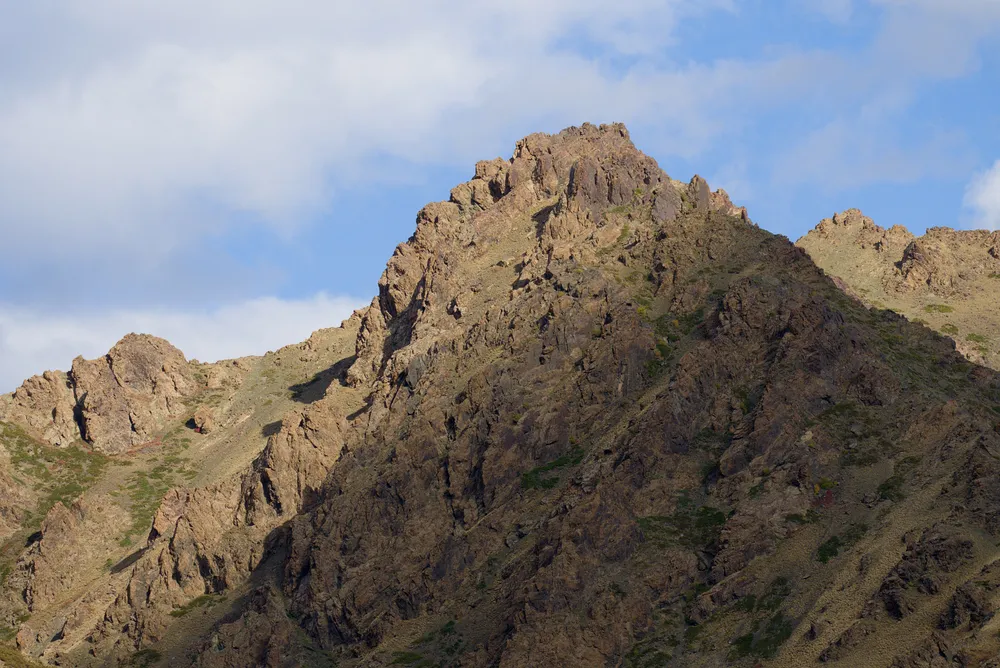 The ridges of the Gurvan Saikhan Mountains, above Yolyn Am.
